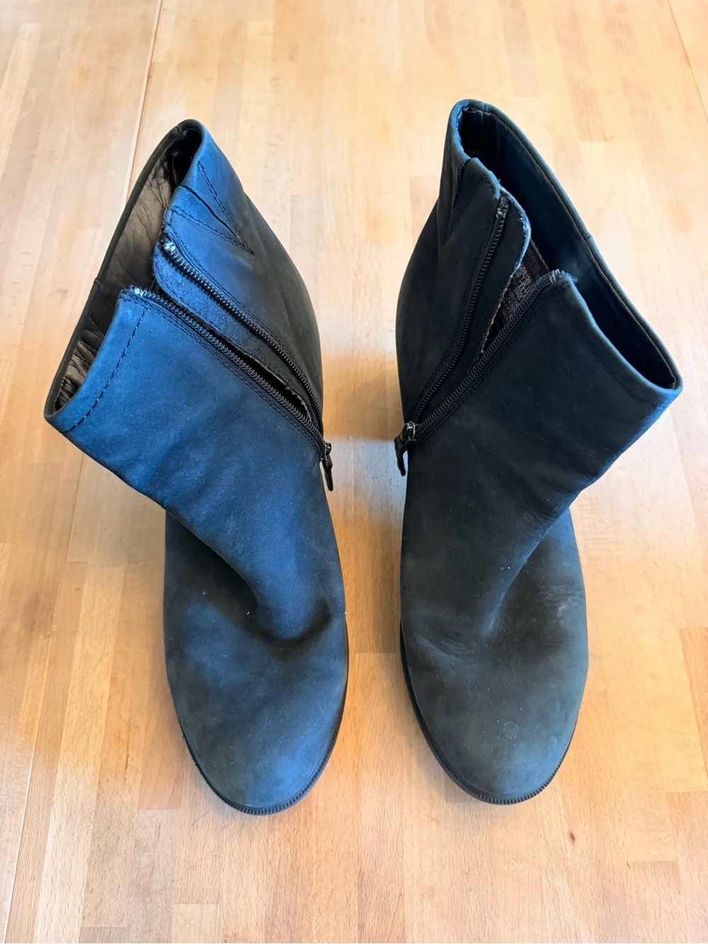 Rockport Cobb Hill “Natashya” Black Suede Ankle Booties with Block Heel
